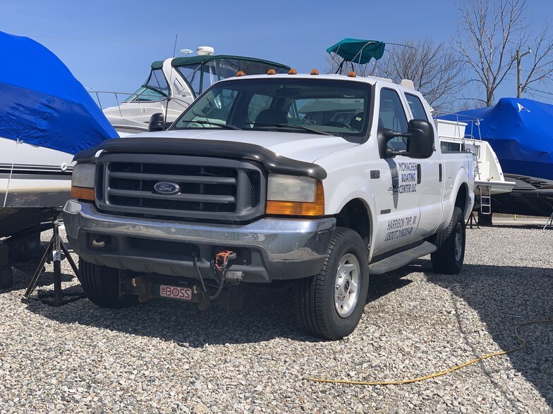 More Photos Of 30200 N River Rd, Harrison Township Marina For Sale