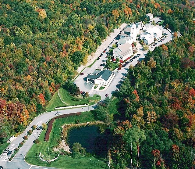 More Photos Of 600 Clock Tower Cmn, Brewster Village Office For Lease