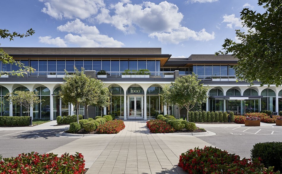 More Photos Of 1900 Shawnee Mission Pkwy, Mission Woods Office For Lease