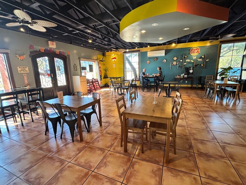 More Photos Of 4701 Williams Dr, Georgetown Restaurant For Sale