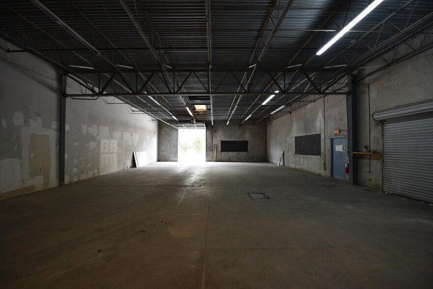 More Photos Of 1209 Tech Blvd, Tampa Loft Creative Space For Lease