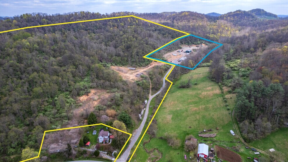 More Photos Of 708 Hawk hwy, Lost Creek Warehouse For Sale