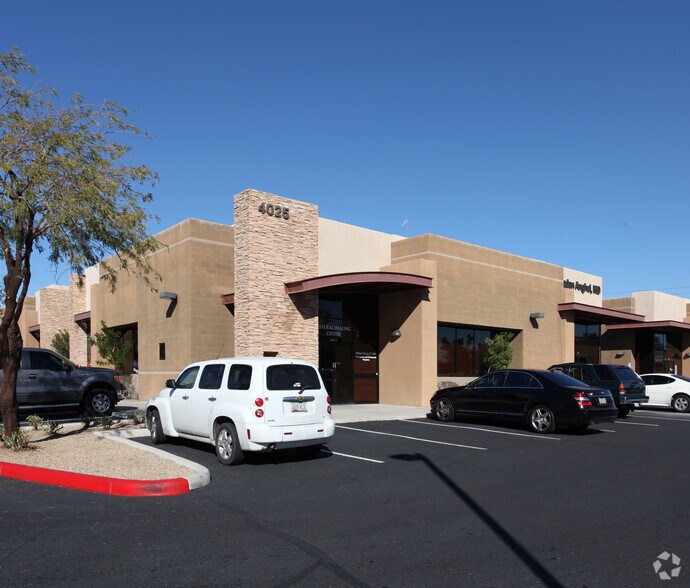 More Photos Of 4025 W Chandler Blvd, Chandler Coworking Space
