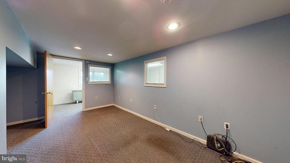 More Photos Of 143-147 W Hampton St, Pemberton borough Warehouse For Sale