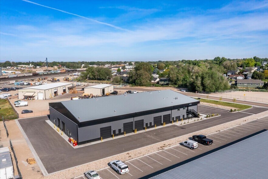 More Photos Of 2945 Badger Dr, Nampa Flex For Lease