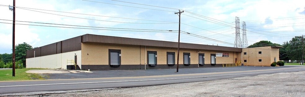 Primary Photo Of 1300 Old Stage Rd, Simpsonville Warehouse For Lease