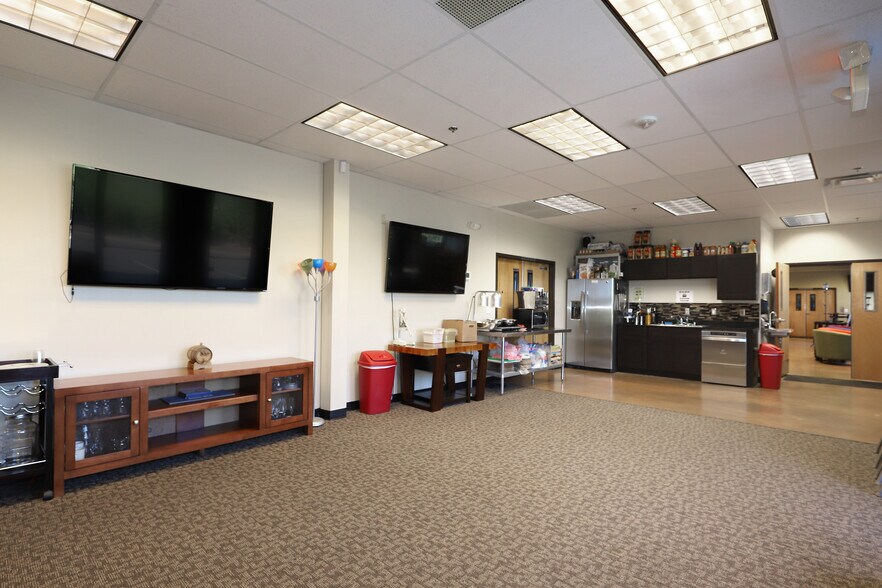 More Photos Of 10860 Dover St, Westminster Office For Sale