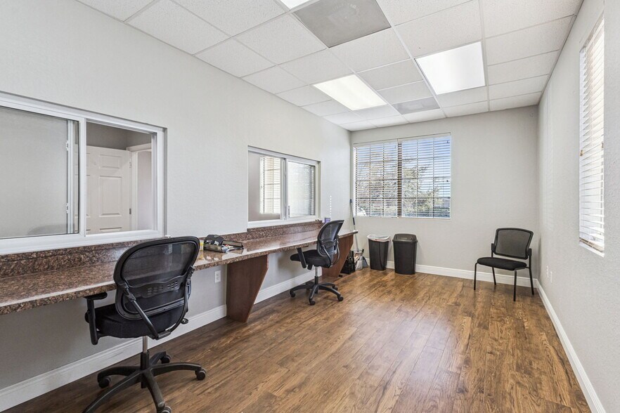 More Photos Of 235 Hatteras Ave, Clermont Medical For Lease