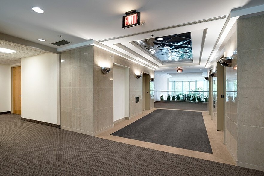More Photos Of 4041 Powder Mill Rd, Beltsville Office Residential For Lease