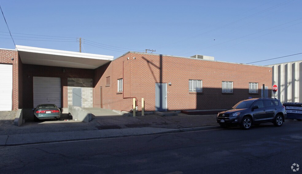 More Photos Of 395 Yuma St, Denver Warehouse For Sale