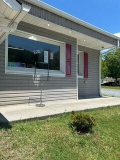 More Photos Of 2125 W Lynchburg Salem Tpke, Bedford Storefront Retail Office For Lease