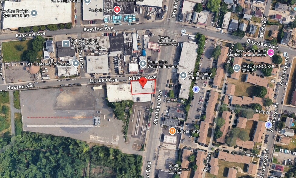 More Photos Of 81 Sheridan Blvd, Inwood Warehouse For Sale