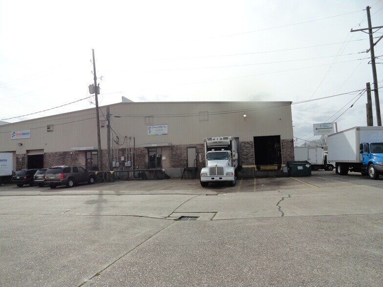 Primary Photo Of 4753 River Rd, New Orleans Warehouse For Lease