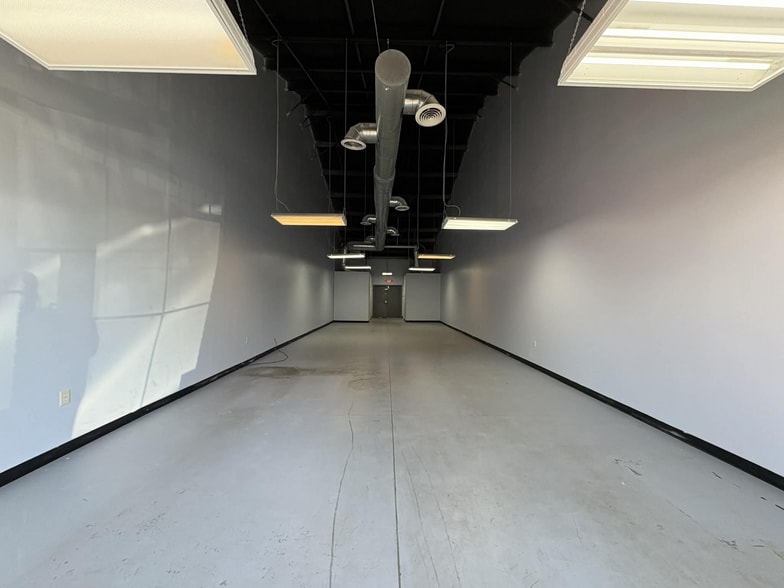 More Photos Of 4155 Lee St, Buford Unknown For Lease