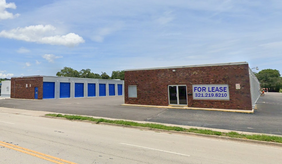 More Photos Of 1520 Peachtree St, Cocoa Self Storage For Sale