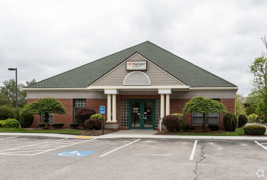 More Photos Of 67 Belmont St, Easton Medical For Lease