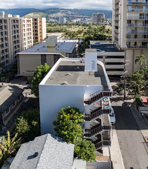 More Photos Of 250 Kapili St, Honolulu Apartments For Sale