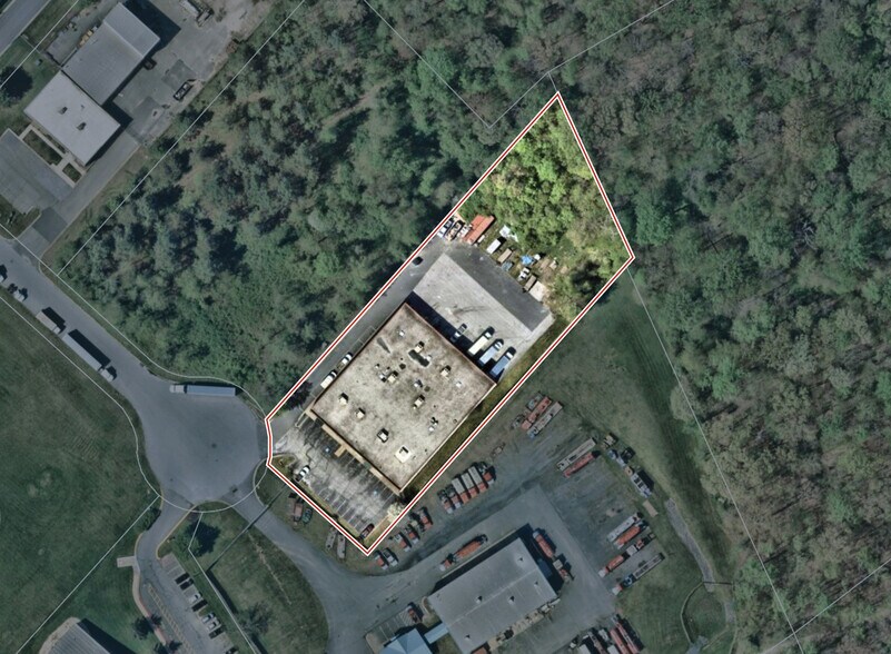 More Photos Of 1301 Governor Ct, Abingdon Industrial For Sale