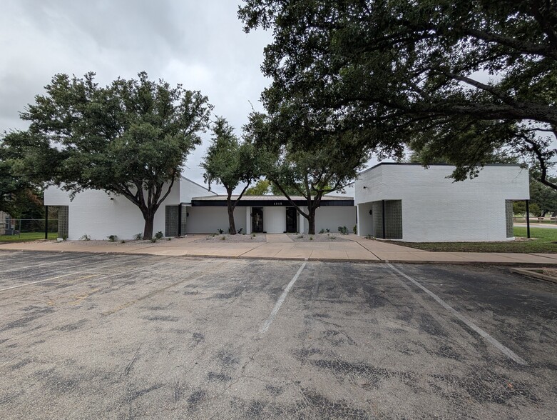 Primary Photo Of 1315 Sam Bass Cir, Round Rock Office For Lease