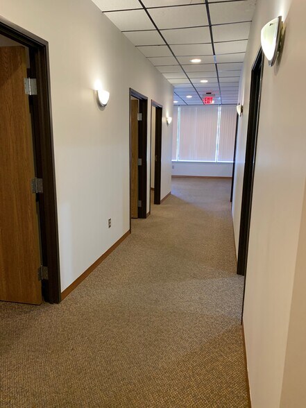 More Photos Of 2065-2083 Hiller Rd, West Bloomfield Unknown For Lease