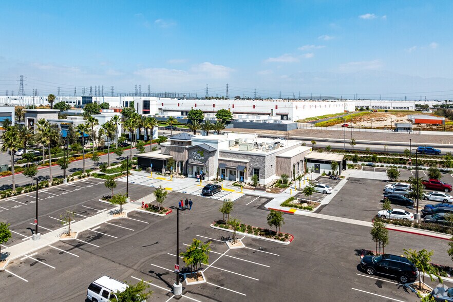 More Photos Of 12555 Cantu Galleano Ranch Rd, Eastvale Restaurant For Lease