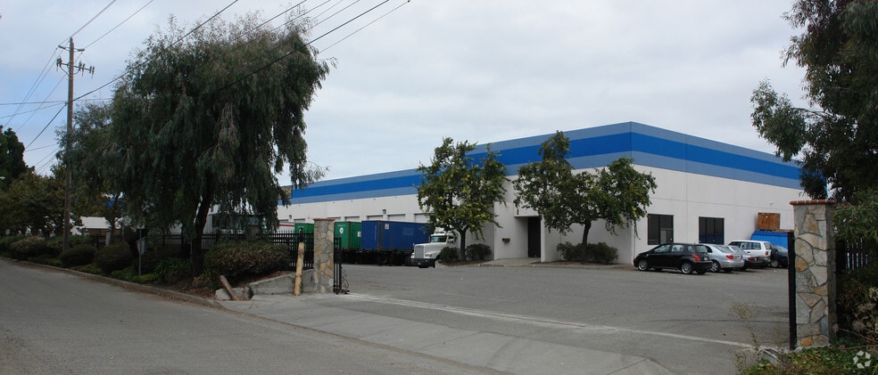 Primary Photo Of 2671-2675 McCone Ave, Hayward Warehouse For Lease