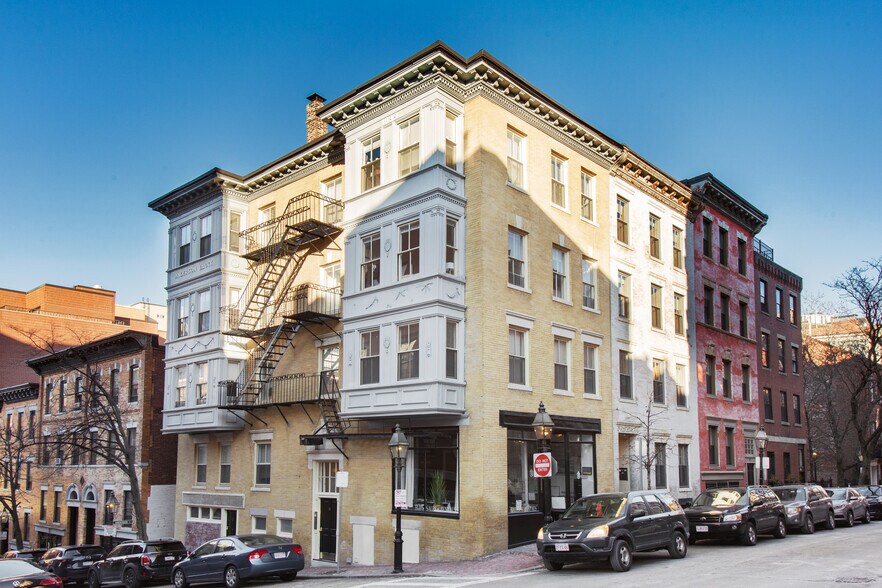 Primary Photo Of 31 Phillips St, Boston Apartments For Lease