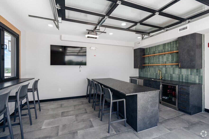 More Photos Of 144 N Main St, Dublin Coworking Space