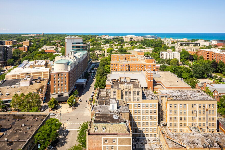 More Photos Of 1603 Orrington Ave, Evanston Office For Lease