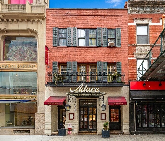Primary Photo Of 149 E 57th St, New York Restaurant For Lease