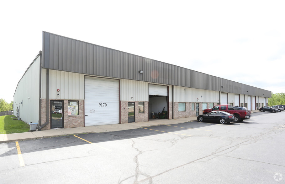 Primary Photo Of 9162-9178 Trinity Dr, Lake In The Hills Warehouse For Lease