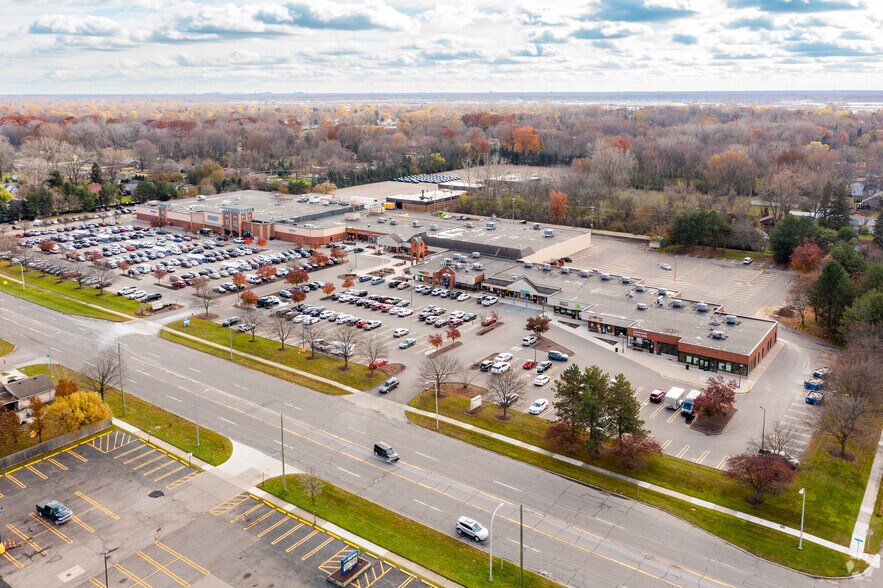 More Photos Of 30949-30997 5 Mile Rd, Livonia Storefront For Lease