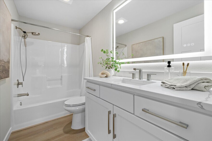 More Photos Of 930 Stitch Rd, Lake Stevens Apartments For Sale