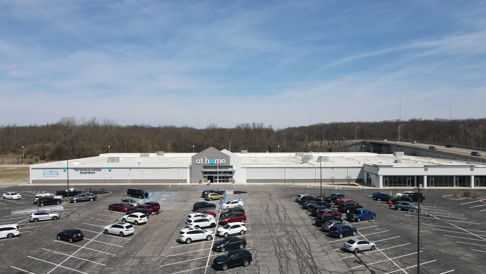 Primary Photo Of 3810-4120 Illinois Rd, Fort Wayne General Retail For Lease