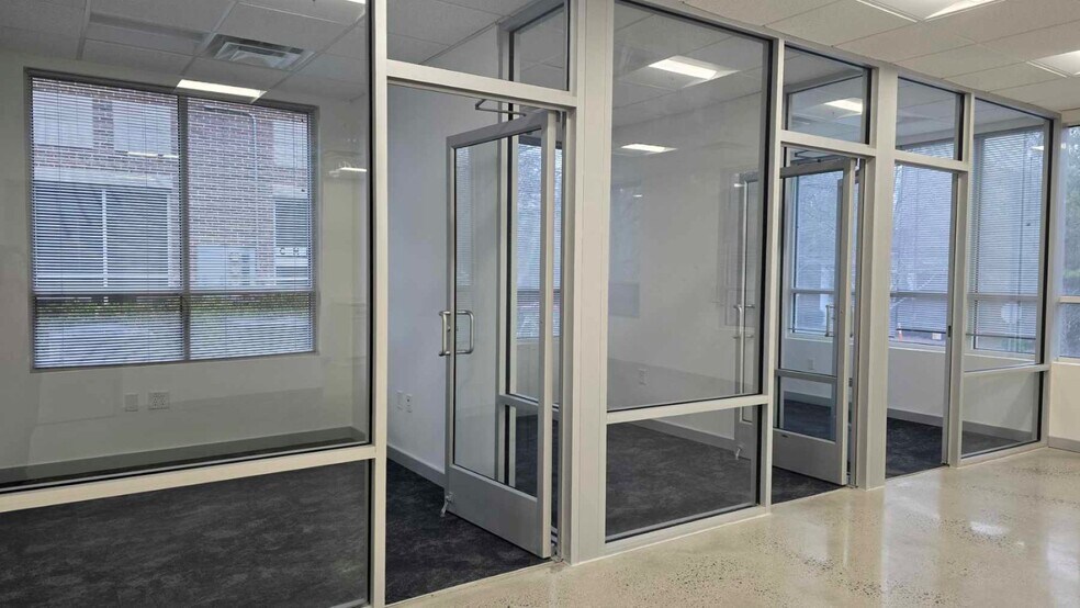 More Photos Of 3851 Duluth Park Ln NW, Duluth Office For Sale
