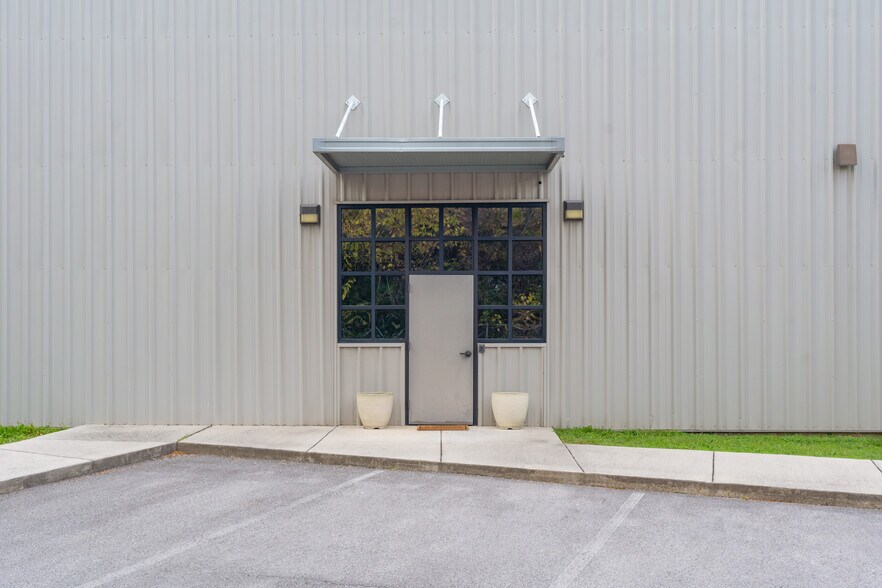 More Photos Of 2145 Chestnut St, Chattanooga Specialty For Sale