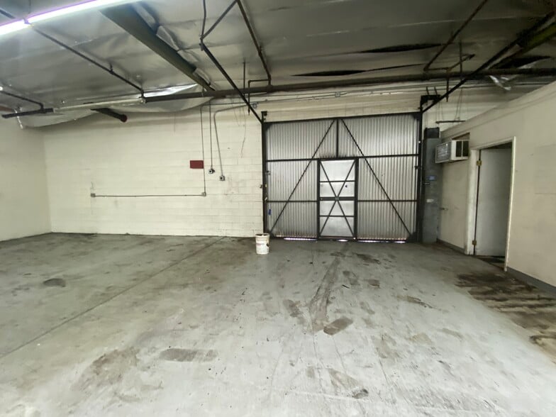 More Photos Of 13546 Central Ave, Chino Service For Lease