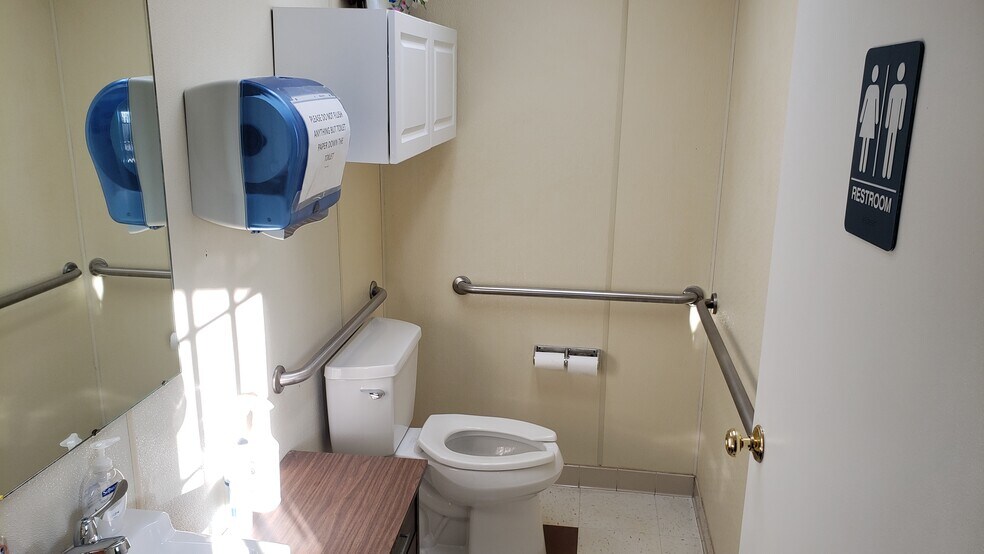 More Photos Of 3580 Harlem Rd, Cheektowaga Medical For Lease