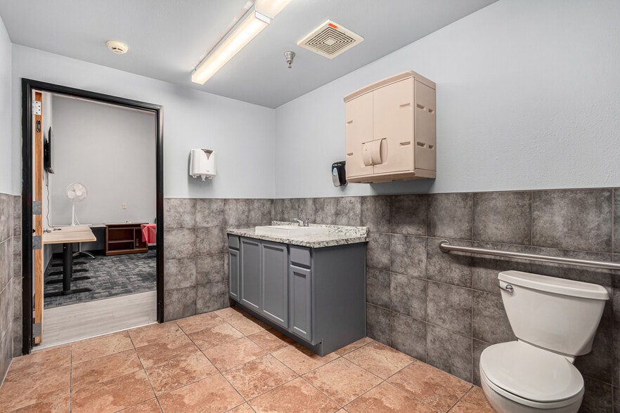 More Photos Of 5827 N 35th Ave, Phoenix Schools For Sale