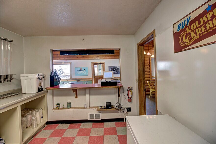 More Photos Of 700 9th St W, Columbia Falls Restaurant For Sale