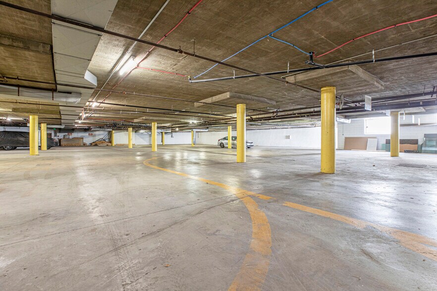 More Photos Of 350 W Arden Ave, Glendale Office For Lease