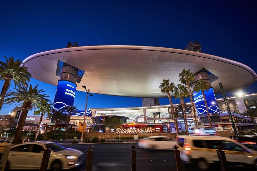 More Photos Of 3200 Las Vegas Blvd S, Las Vegas Unknown For Lease