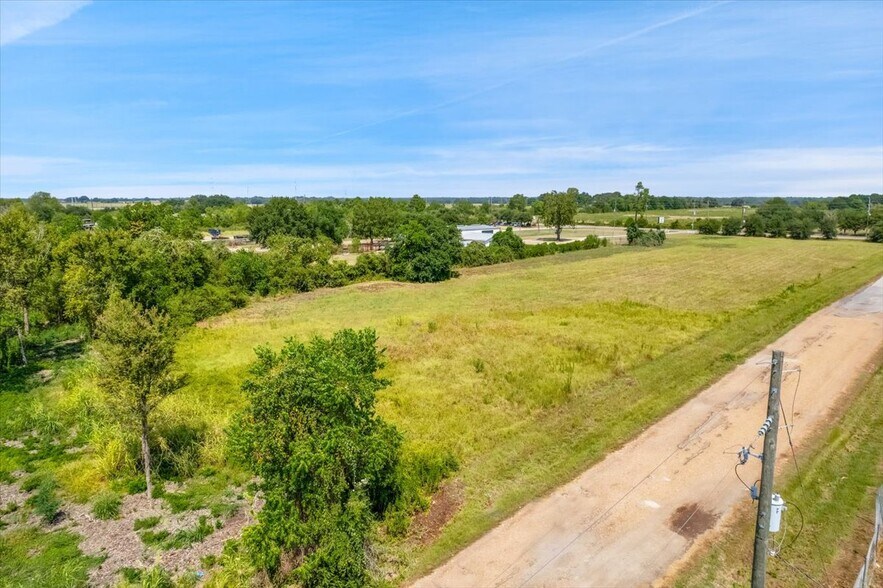 More Photos Of FM 2920 @ Roberts, Hockley Land For Sale