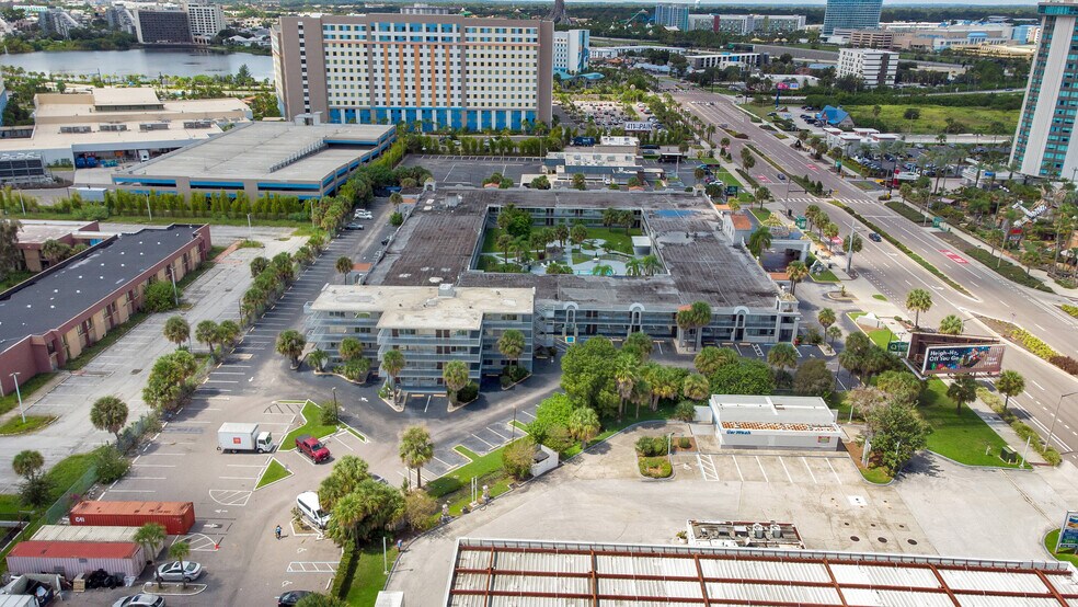 More Photos Of 5858 International Dr, Orlando Hotel For Sale