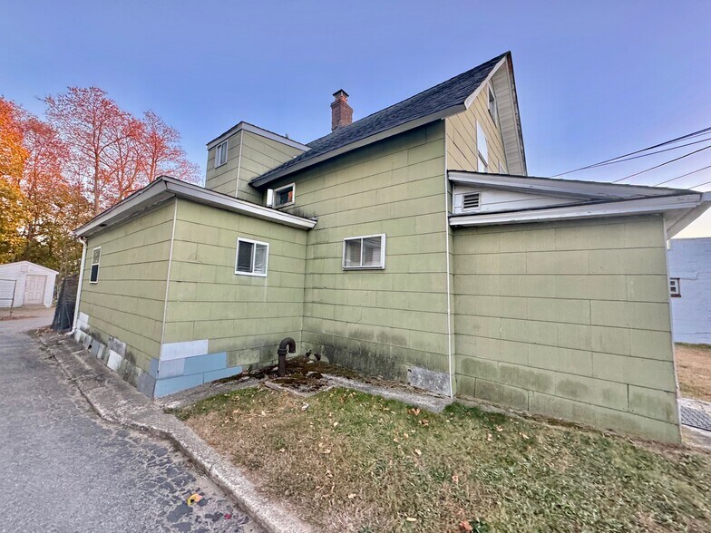 More Photos Of 241-267 Albany Ave, Amityville Land For Sale