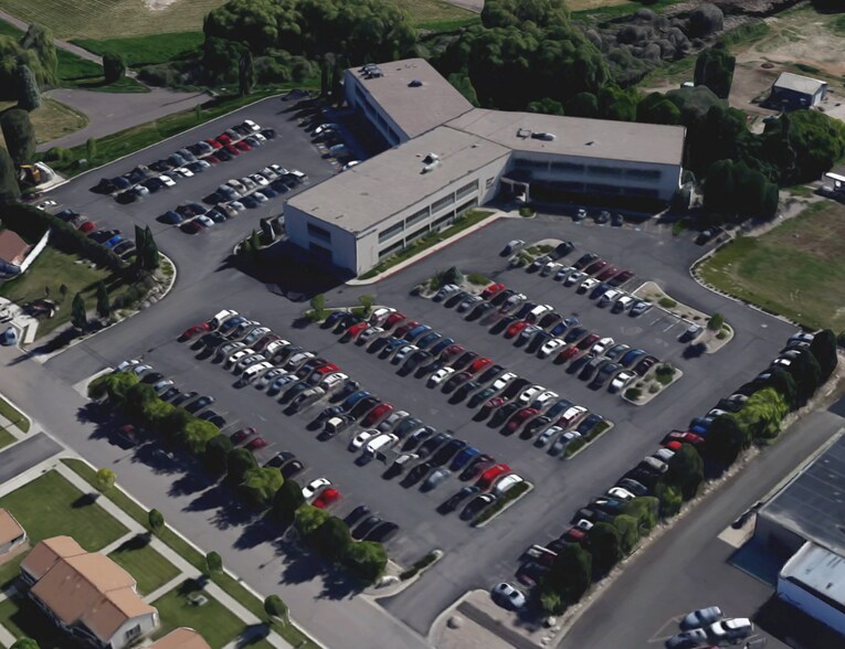 More Photos Of 555 Corporate Dr, Kalispell Medical For Lease