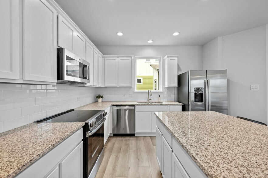 More Photos Of Garten Haus at Solms Landing, New Braunfels Specialty For Sale