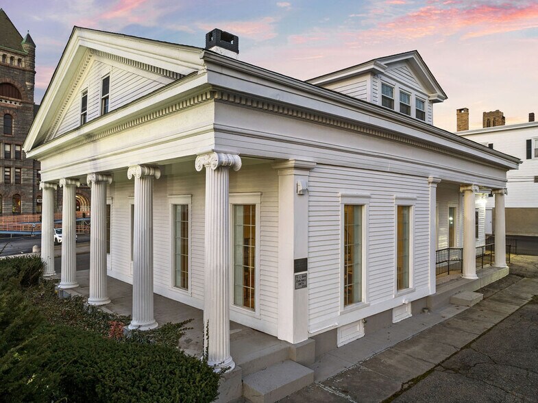 More Photos Of 399 N Main St, Fall River Office Residential For Sale