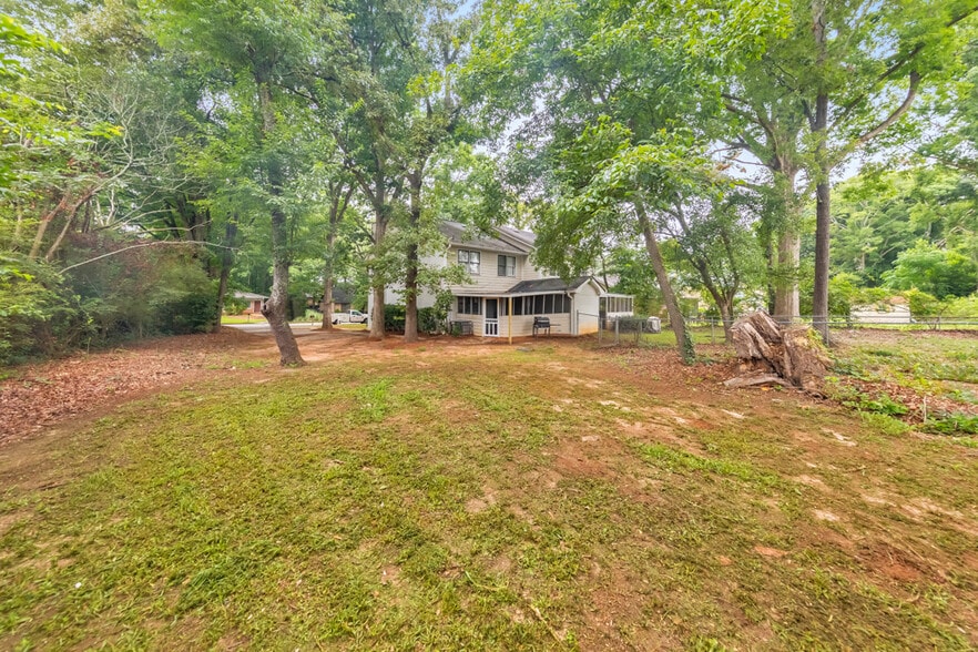 More Photos Of 2611 Golfview Ter SE, Conyers Multifamily For Sale