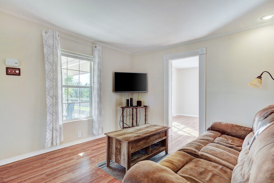 More Photos Of 201 Church Hill Ln, Liberty Hill Specialty For Sale